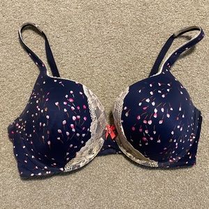 Victoria’s Secret bra
